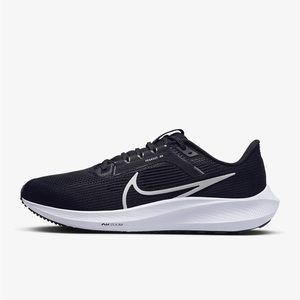 Men’s Nike Pegasus 40 running shoes